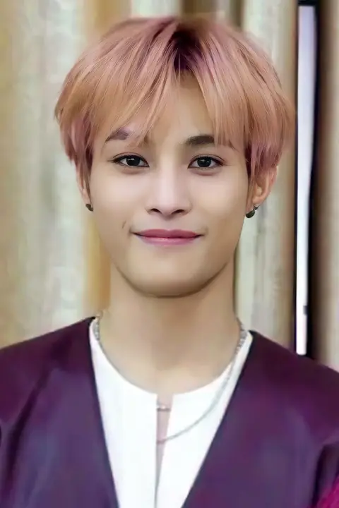 Liu Yangyang during fanmeeting in December 2019 01.jpg