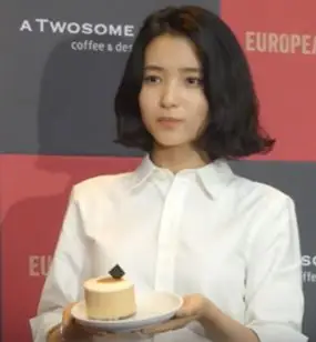 181021 '김태리와 함께하는 투썸플레이스 유러피안 페어링' 행사 (3).jpg