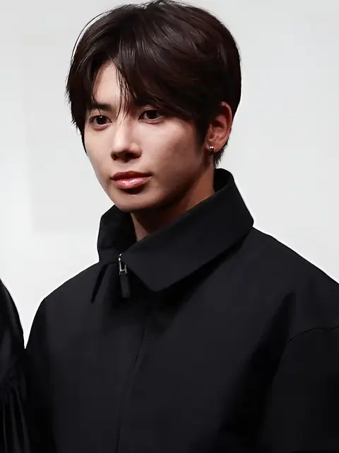 Kang Tae-hyun at a Dior event in 2025 02.jpg