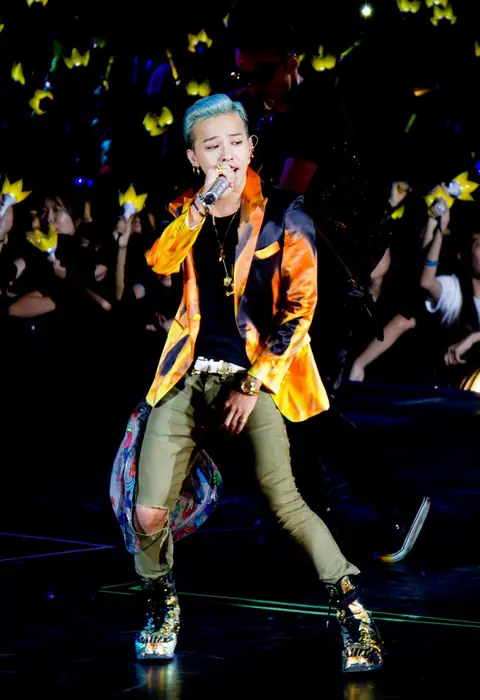 G-Dragon 2012 4.jpg