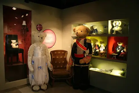 Goong Teddy Bears.JPG