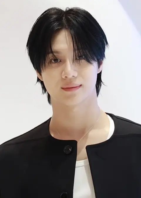 240919 SHINEE Taemin.jpg