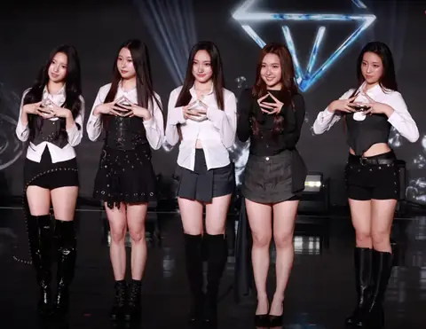 VVS at their debut showcase in April 2025