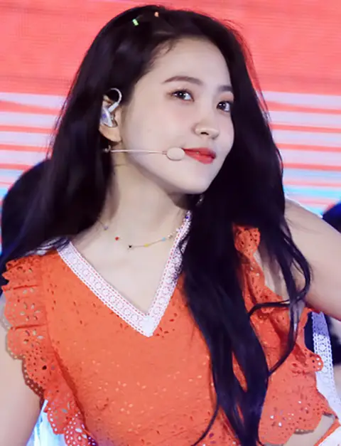 Kim Ye-ri at Dream Concert on May 18, 2019.jpg