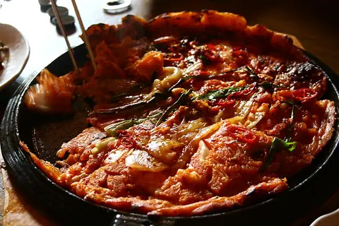 Korean.food-kimchi-02.jpg