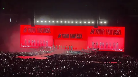 ATEEZ In Your Fantasy at BMO Stadium 03.jpg
