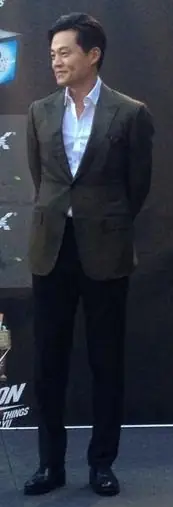 Lee Seo-Jin.jpg