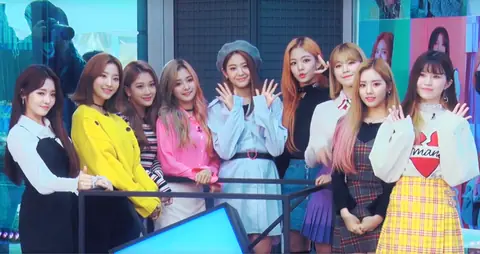 181120 fromis 9 01.png