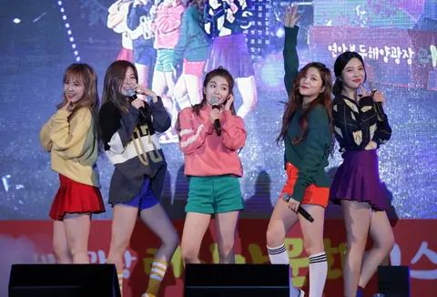 레드벨벳(Red Velvet) 러시아 문화 페스티벌 인천 연안부두 해양광장 09.jpg