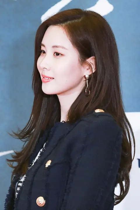 180326 7년의 밤 VIP 시사회 서현 직찍.jpg
