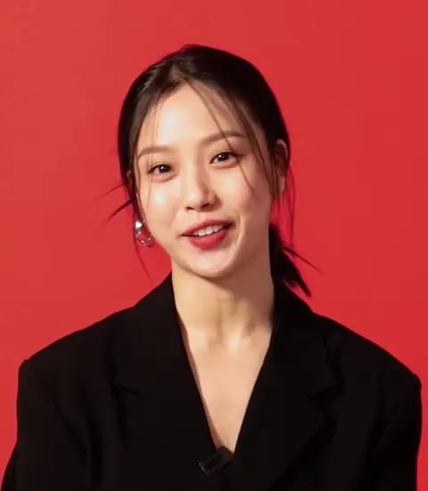 Go Min-si 2021.png