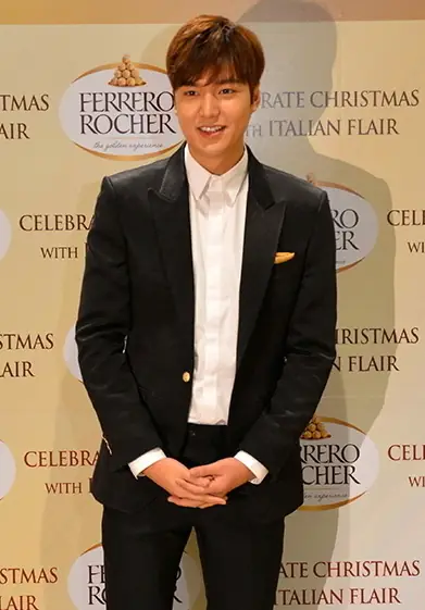 배우 이민호 참석 페레로 로쉐 크리스마스 이벤트 현장.jpg