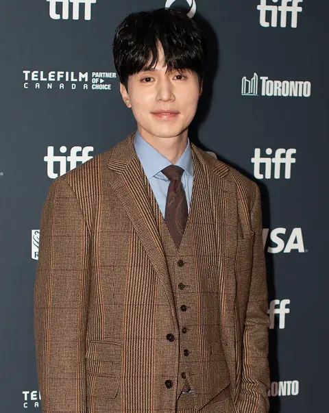 Lee Dong-wook at the 2024 Toronto International Film Festival (cropped).jpg