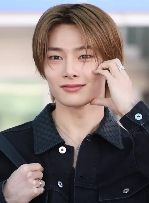 I.N of Stray Kids at the Incheon Airport, February 25, 2026 (1).png