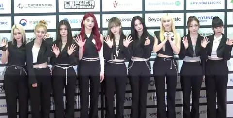 Kep1er at the 2022 Dream Concert.png