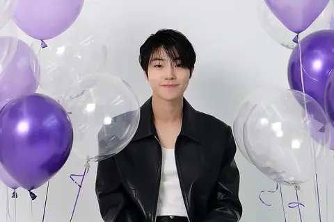 황인엽.jpg