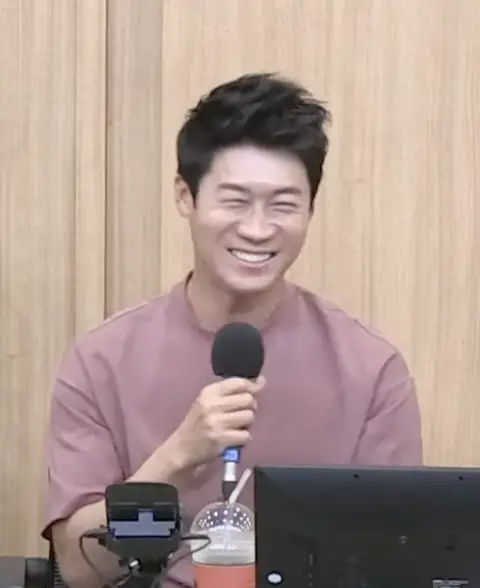 Jin Seon-kyu in 2019.png