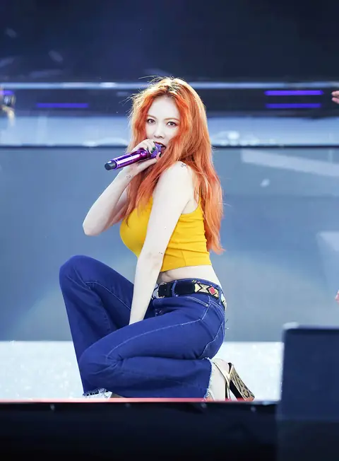 HyunA at Dream Station on May 27, 2017 (2).jpg