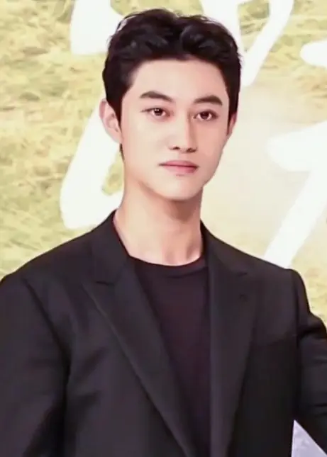 (TV10)왕이 되고 싶었던 박보검! Kwak Dong-yeon 26s.jpg