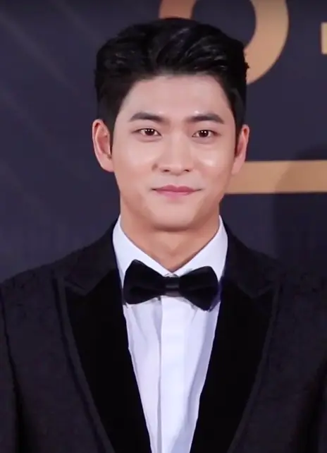 2019 KBS 연기대상 강태오 02.png