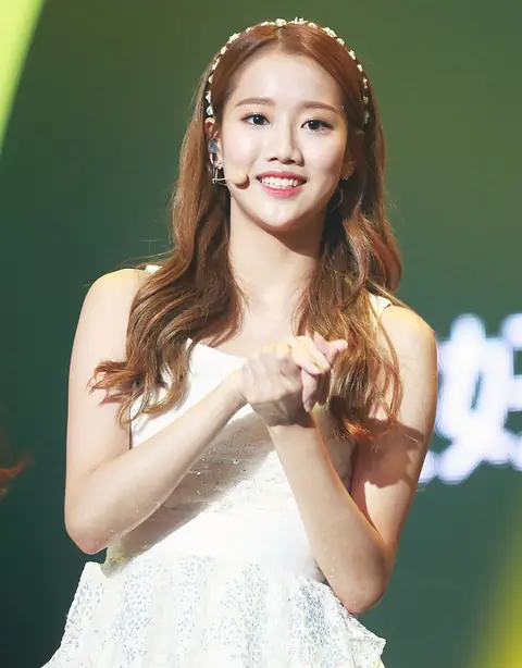 160903 台灣 대만 MTV 최강음 콘서트 (에이프릴) 찍직 Part.1 (10).jpg