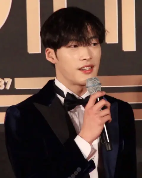 171230 우도환 03.jpg