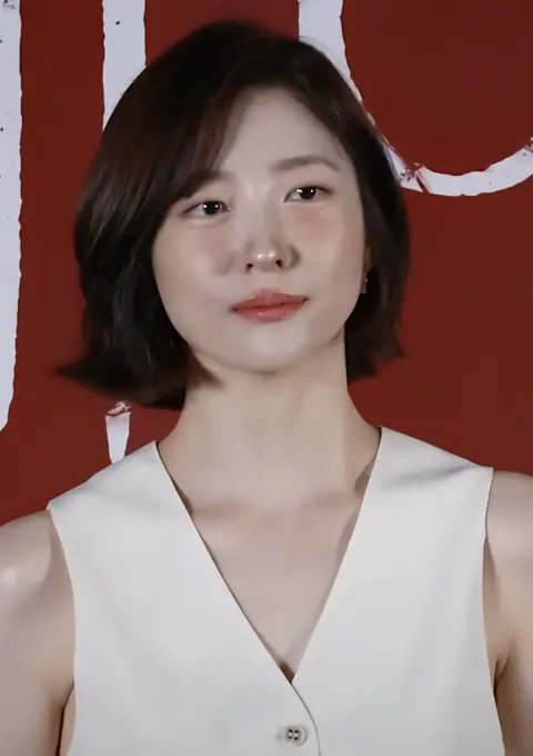 Park Ji-hyun in October 2024.png