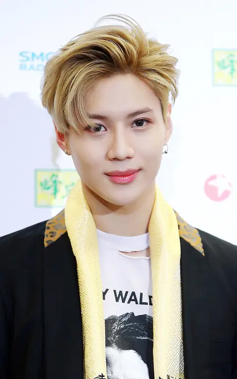 Lee Tae-min at the 23rd Dong Fang Feng Yun Bang Awards 01.jpg