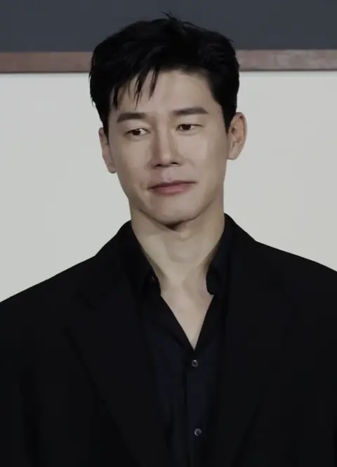 Kim Mu-yeol in June 2026.png