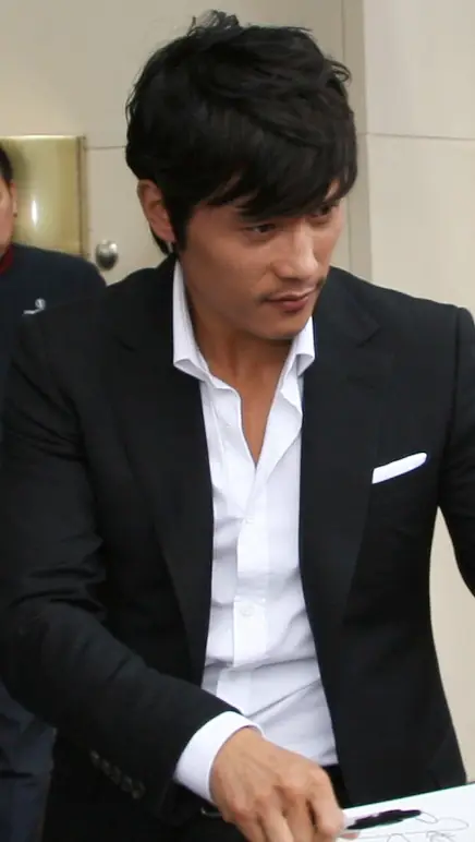 LeeByunghun08TIFF.jpg