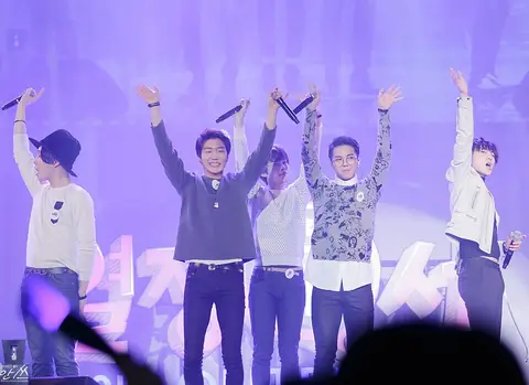 141111 위너열정락서 by 안쓰 10.jpg