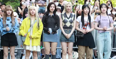Nmixx at Music Bank on 20240830.png