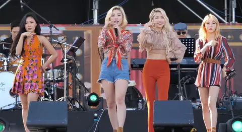 180519 Mamamoo at Holgabun Festival.png