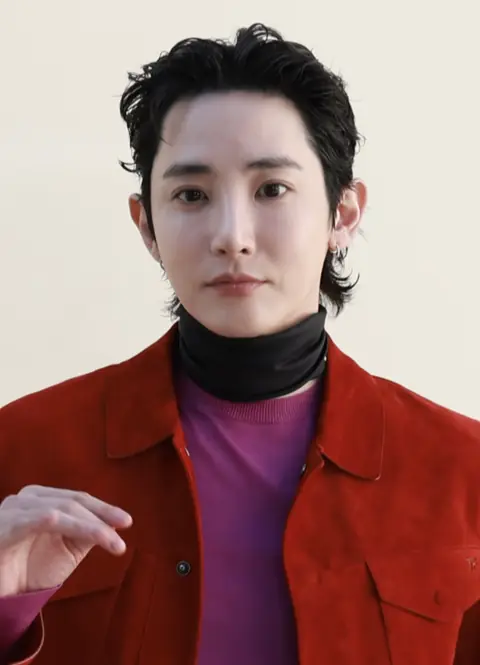 Lee Soo-hyuk in June 2026 02.png